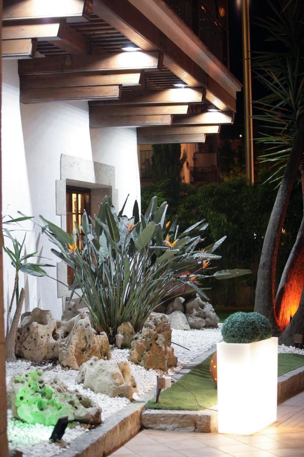 Hotel La Carolina Lloret de Mar Exterior foto